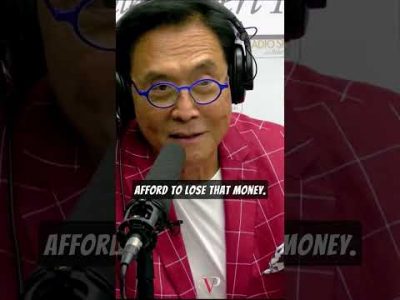 Invest in Real estate or Bitcoin | Robert kiyosaki #vpmotion #shorts #realestate #bitcoin